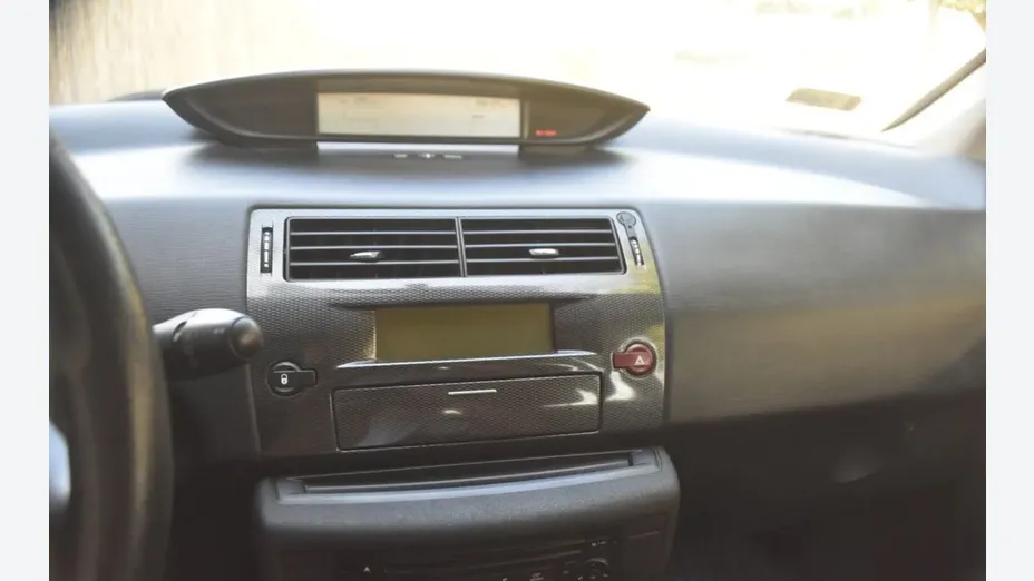 CITROEN C4 -