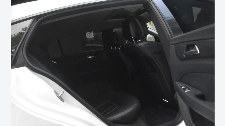 MERCEDES-BENZ CLS -