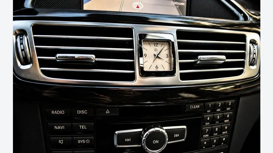 MERCEDES-BENZ CLS -
