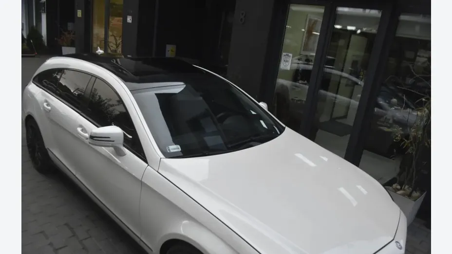 MERCEDES-BENZ CLS -