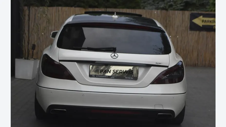 MERCEDES-BENZ CLS -