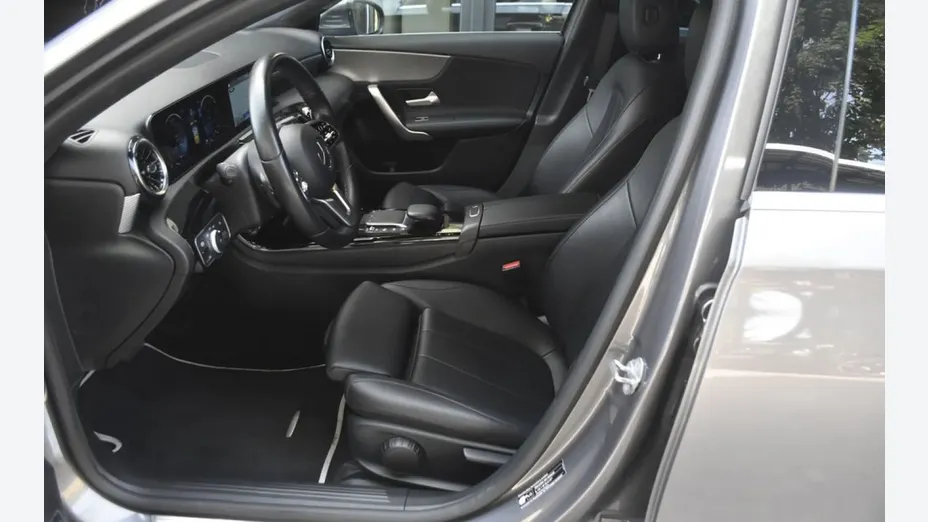 MERCEDES-BENZ A Klasa -