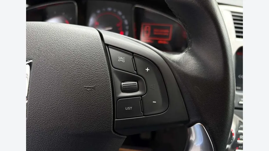 CITROEN DS5 -