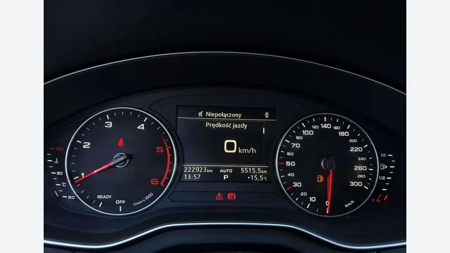 AUDI Q5 -
