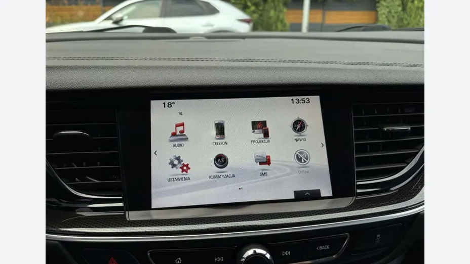 OPEL Insignia -