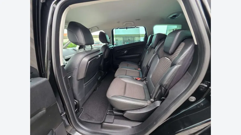 RENAULT Grand Scenic -