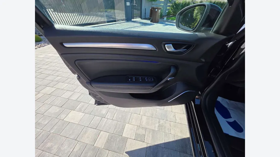 RENAULT Megane -