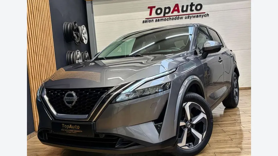 NISSAN Qashqai -