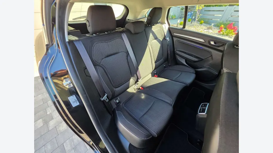 RENAULT Megane -