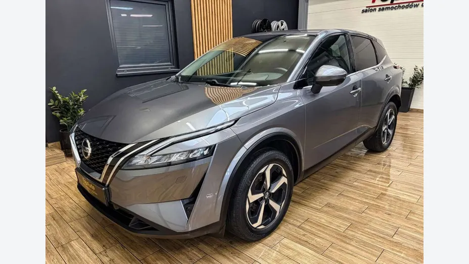 NISSAN Qashqai -