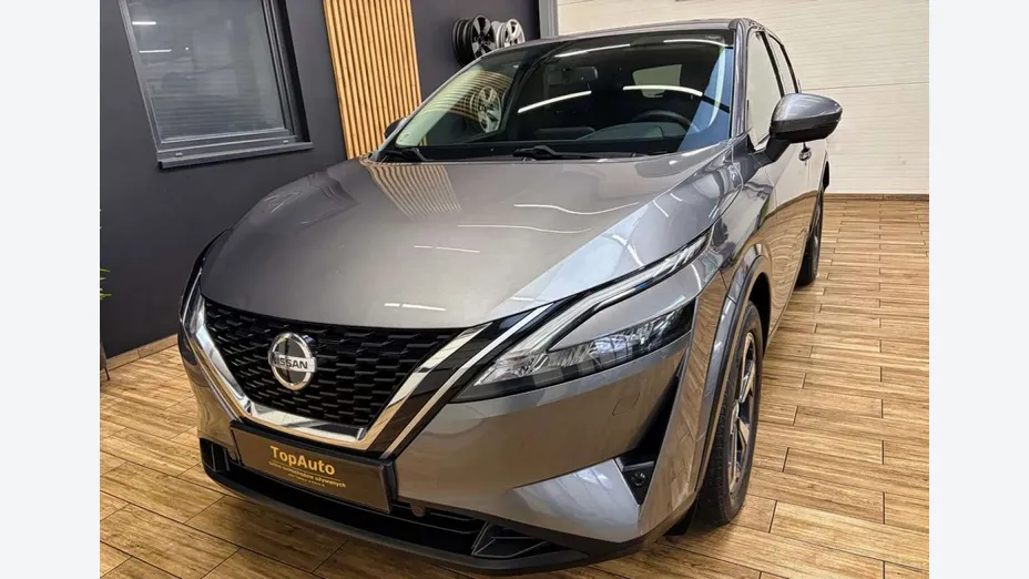 NISSAN Qashqai -