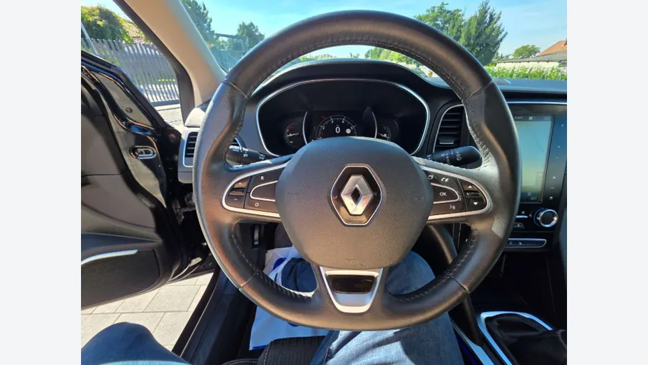 RENAULT Megane -