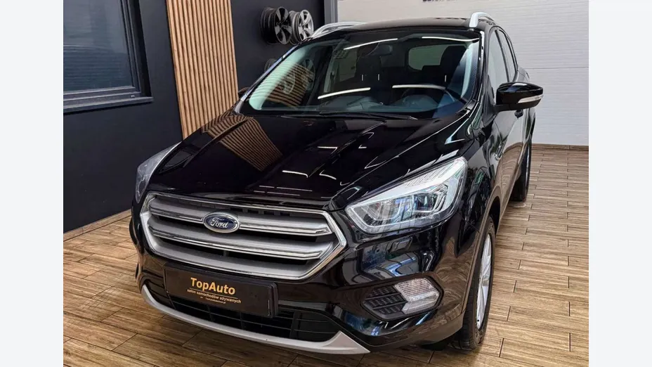 FORD Kuga -
