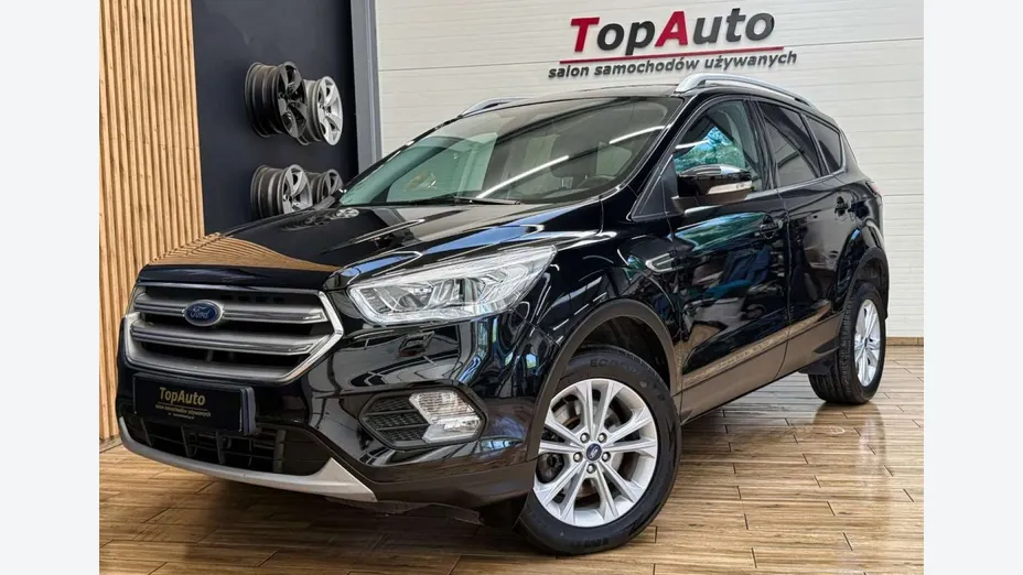 FORD Kuga -