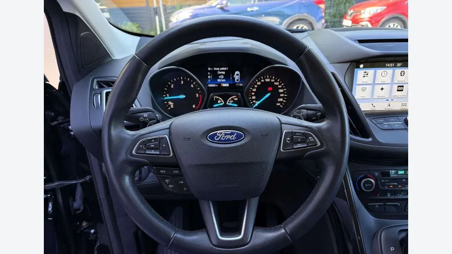 FORD Kuga -
