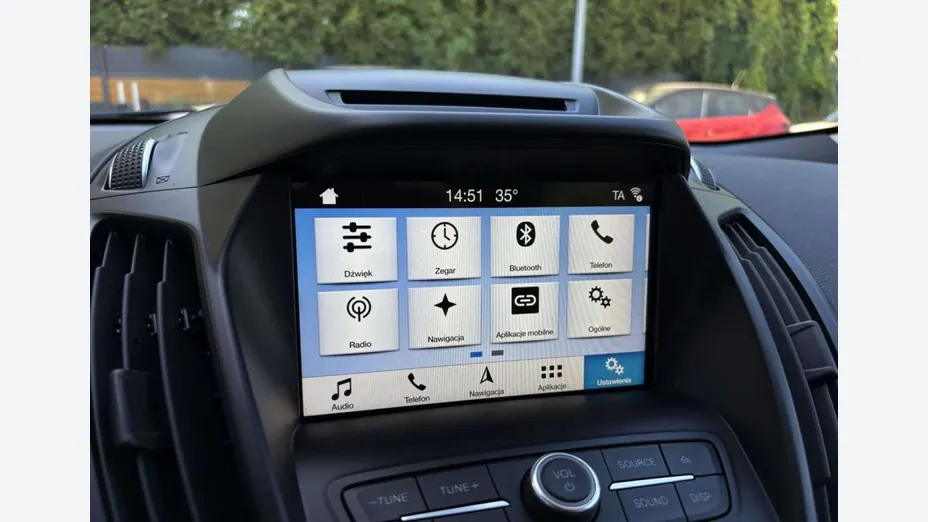 FORD Kuga -