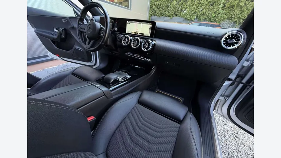 MERCEDES-BENZ A Klasa -