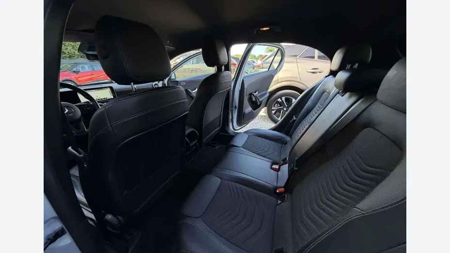 MERCEDES-BENZ A Klasa -
