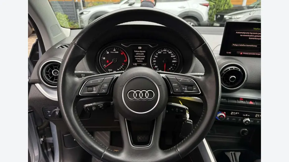 AUDI Q2 -