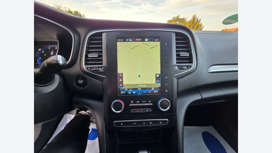 RENAULT Megane -