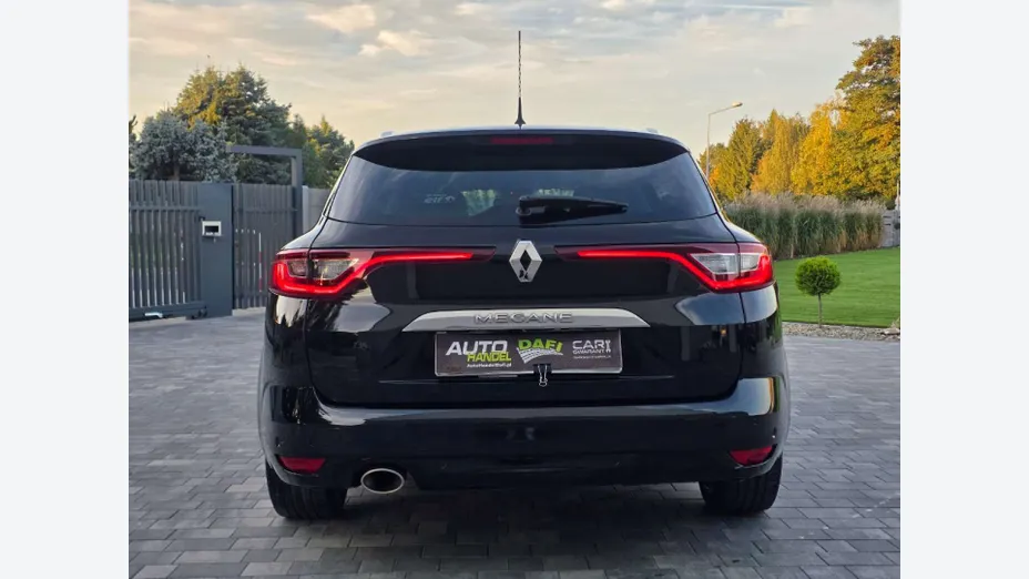 RENAULT Megane -