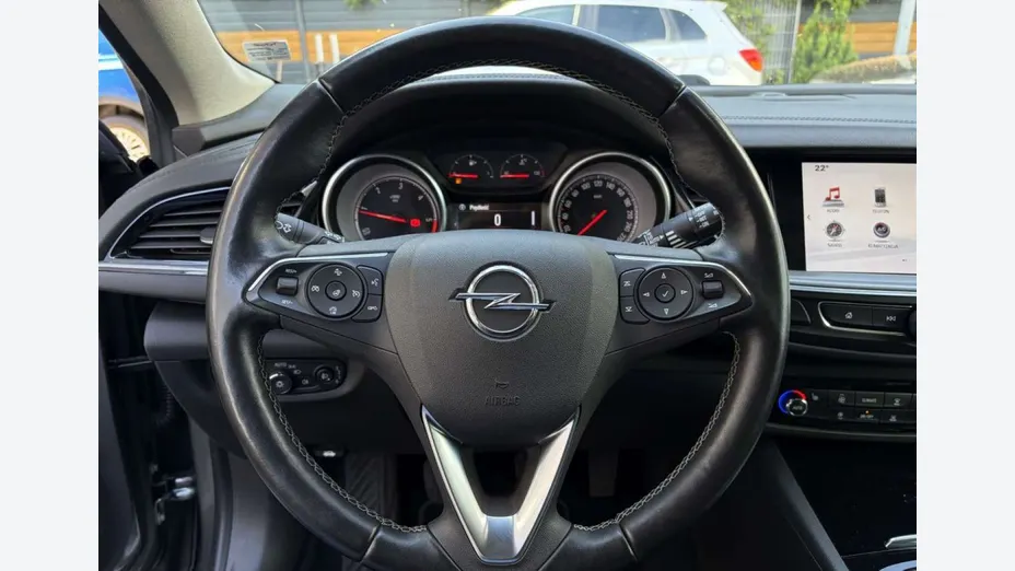 OPEL Insignia -