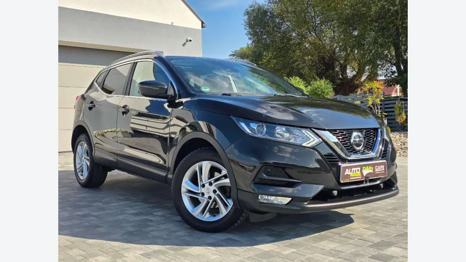 NISSAN Qashqai -