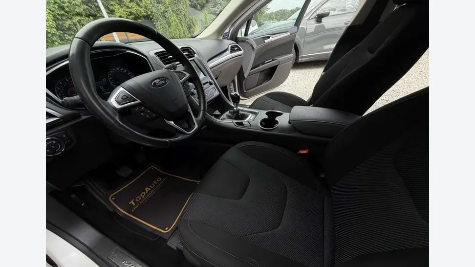 FORD Mondeo -