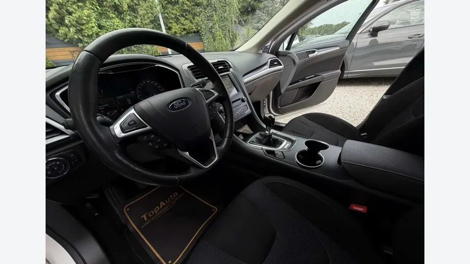 FORD Mondeo -