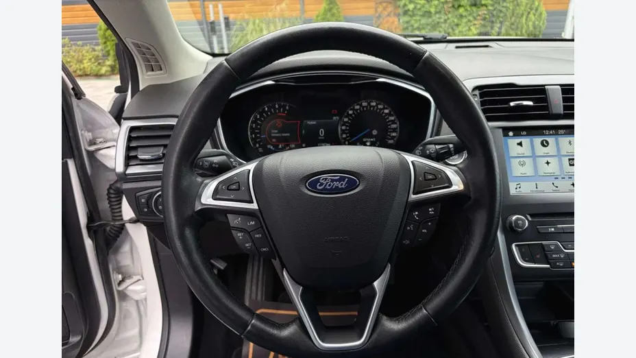 FORD Mondeo -