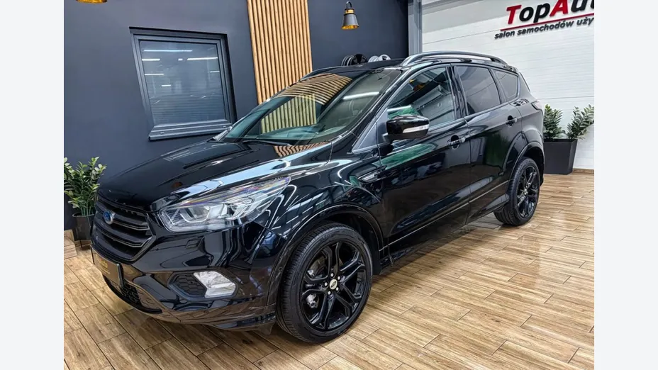 FORD Kuga -