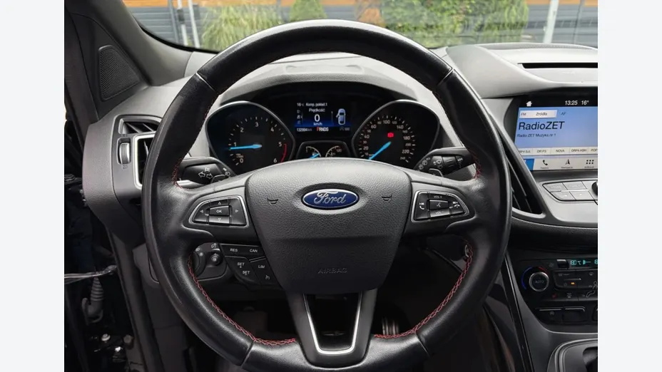 FORD Kuga -