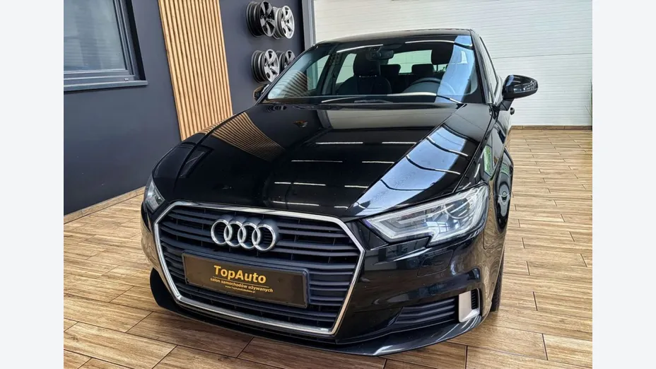 AUDI A3 Sportback -