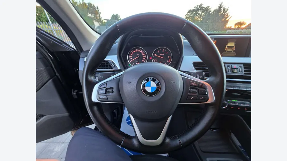 BMW X1 -