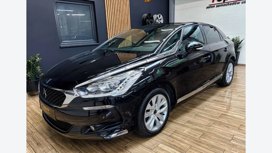 CITROEN DS5 -