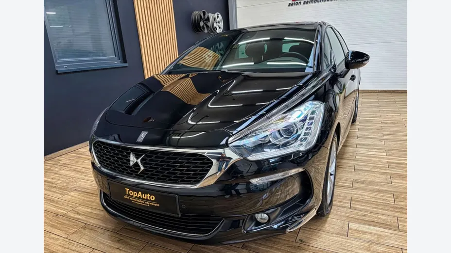CITROEN DS5 -