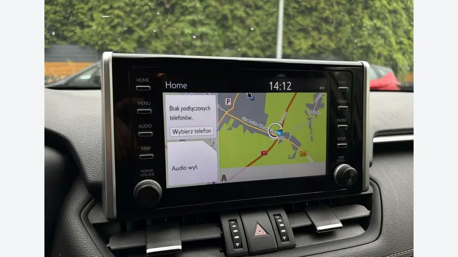 TOYOTA RAV4 -