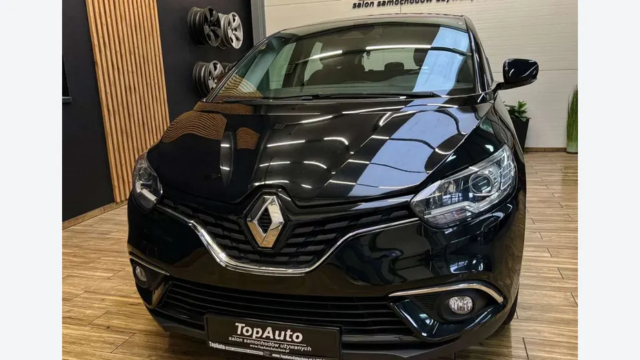 RENAULT Scenic -
