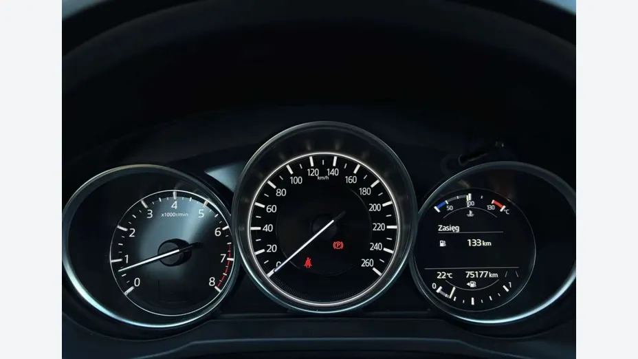 MAZDA CX-5 -