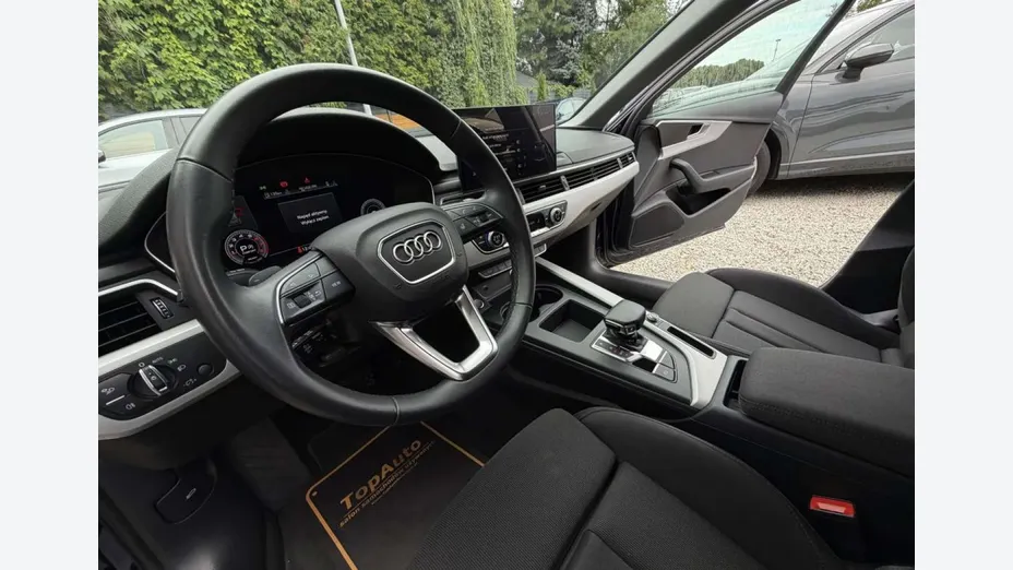 AUDI A4 Avant -