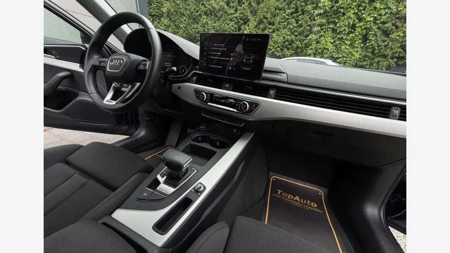 AUDI A4 Avant -