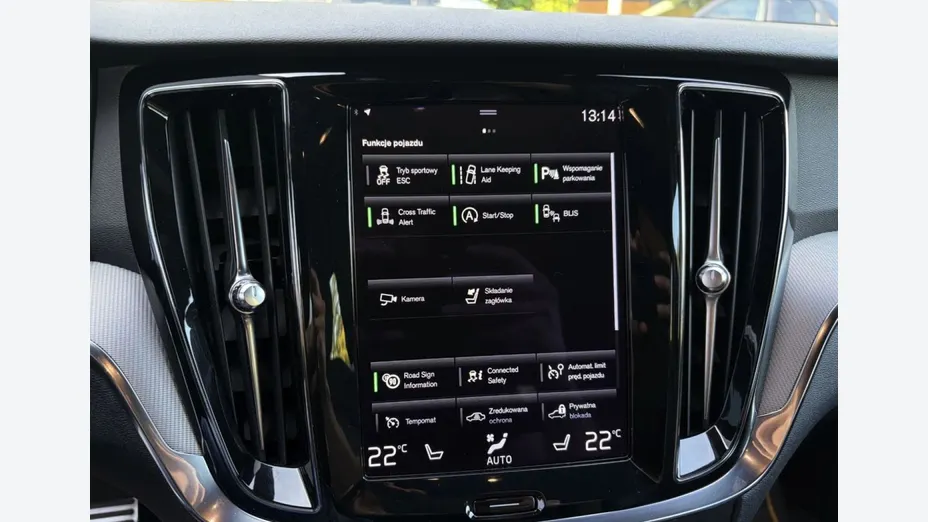 VOLVO V60 -