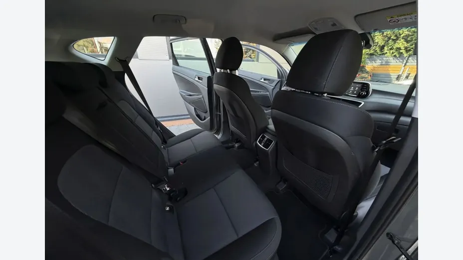 HYUNDAI Tucson -