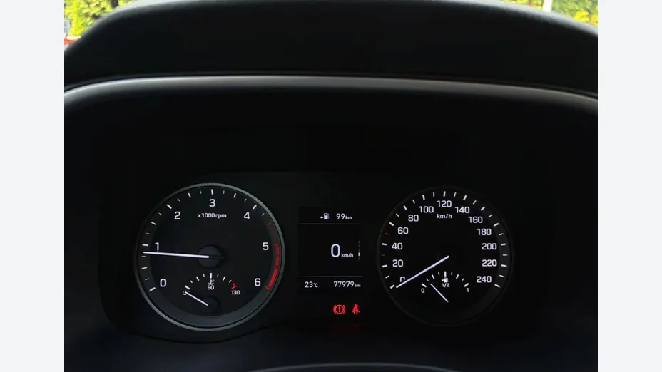 HYUNDAI Tucson -