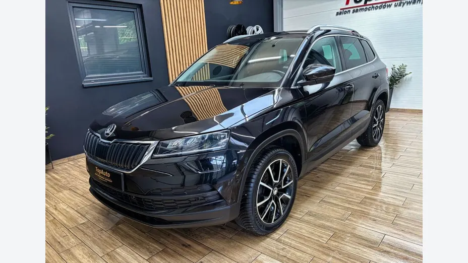 SKODA Karoq -