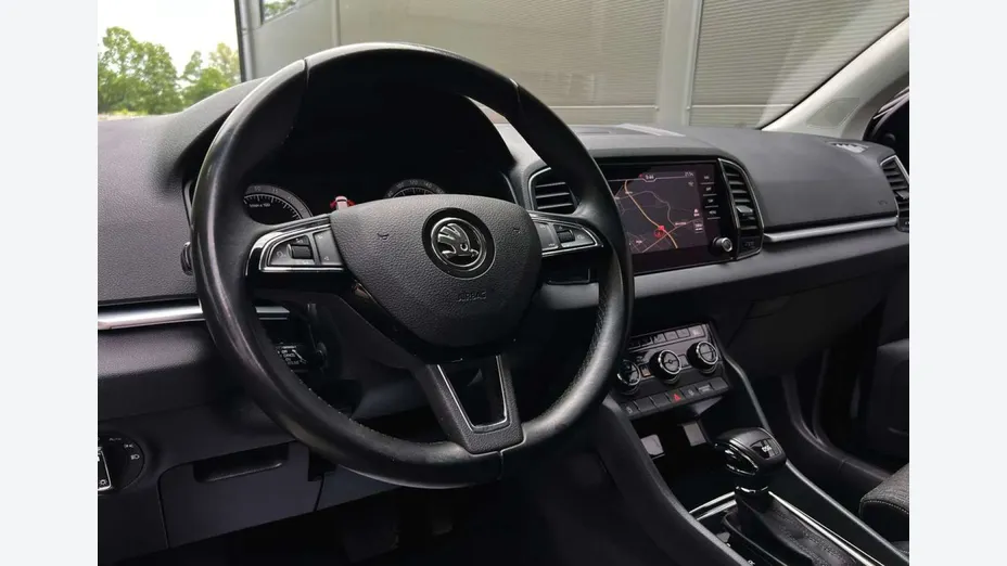 SKODA Karoq -