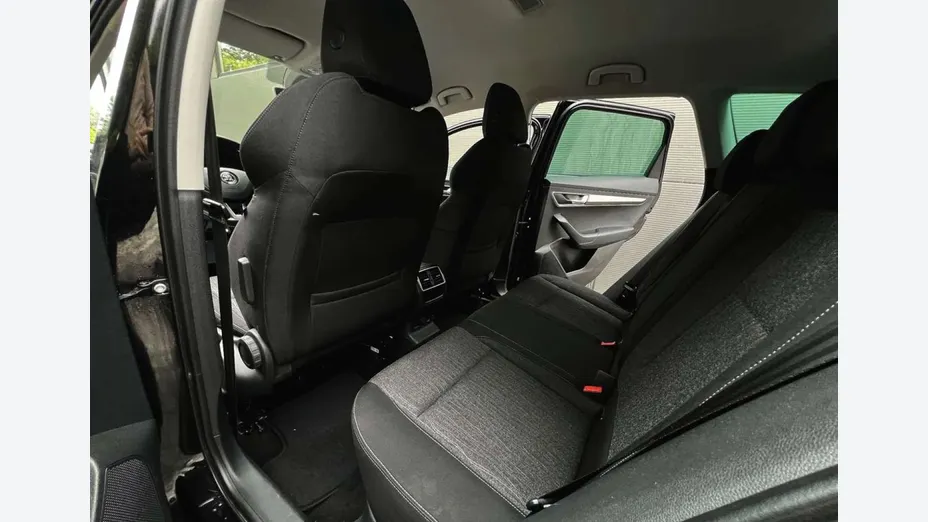 SKODA Karoq -