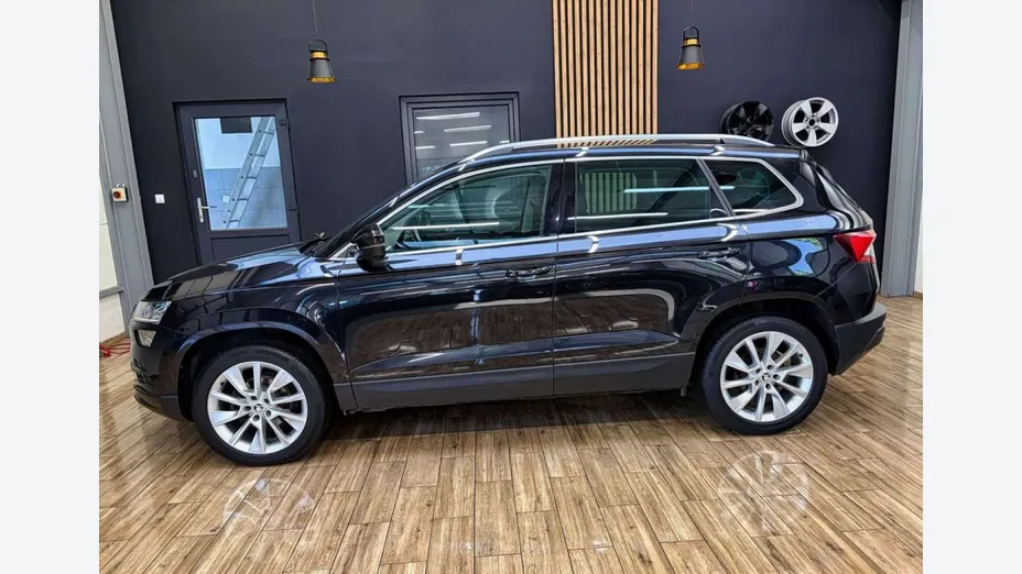 SKODA Karoq -
