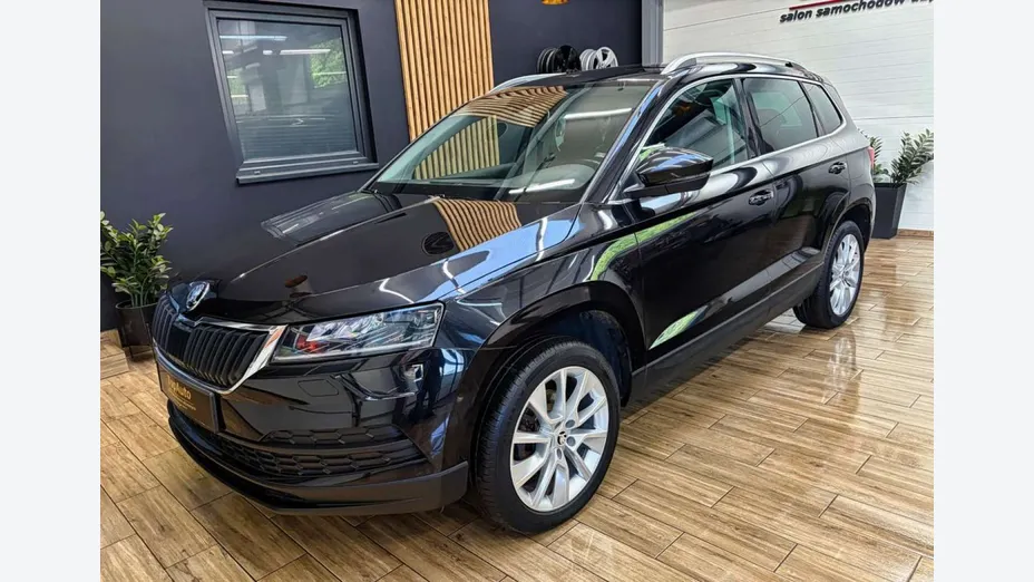 SKODA Karoq -