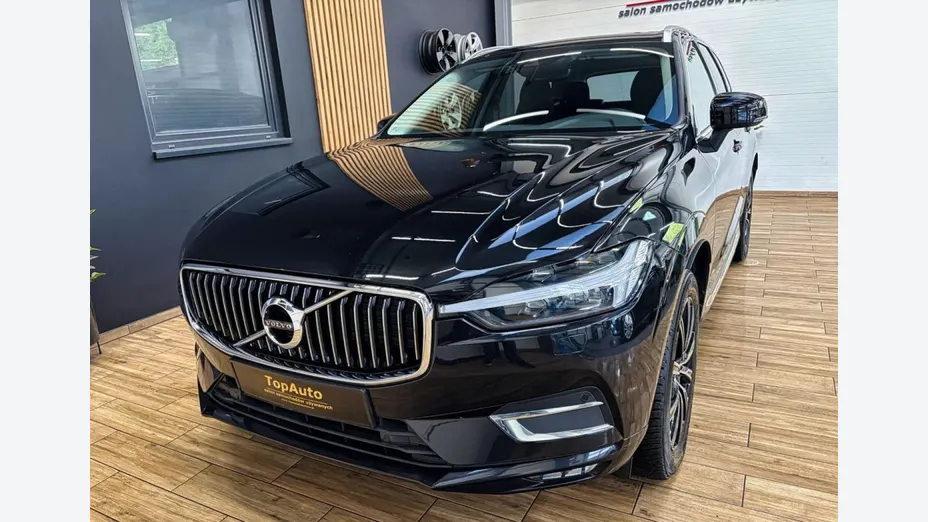 VOLVO XC60 -